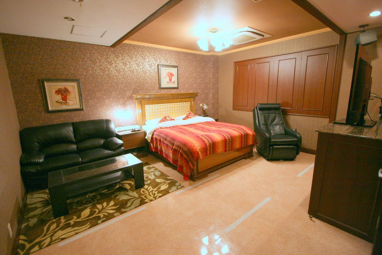 Hotel Sari Resort Takinoyashiro (Adults Only) Kato  Exterior photo